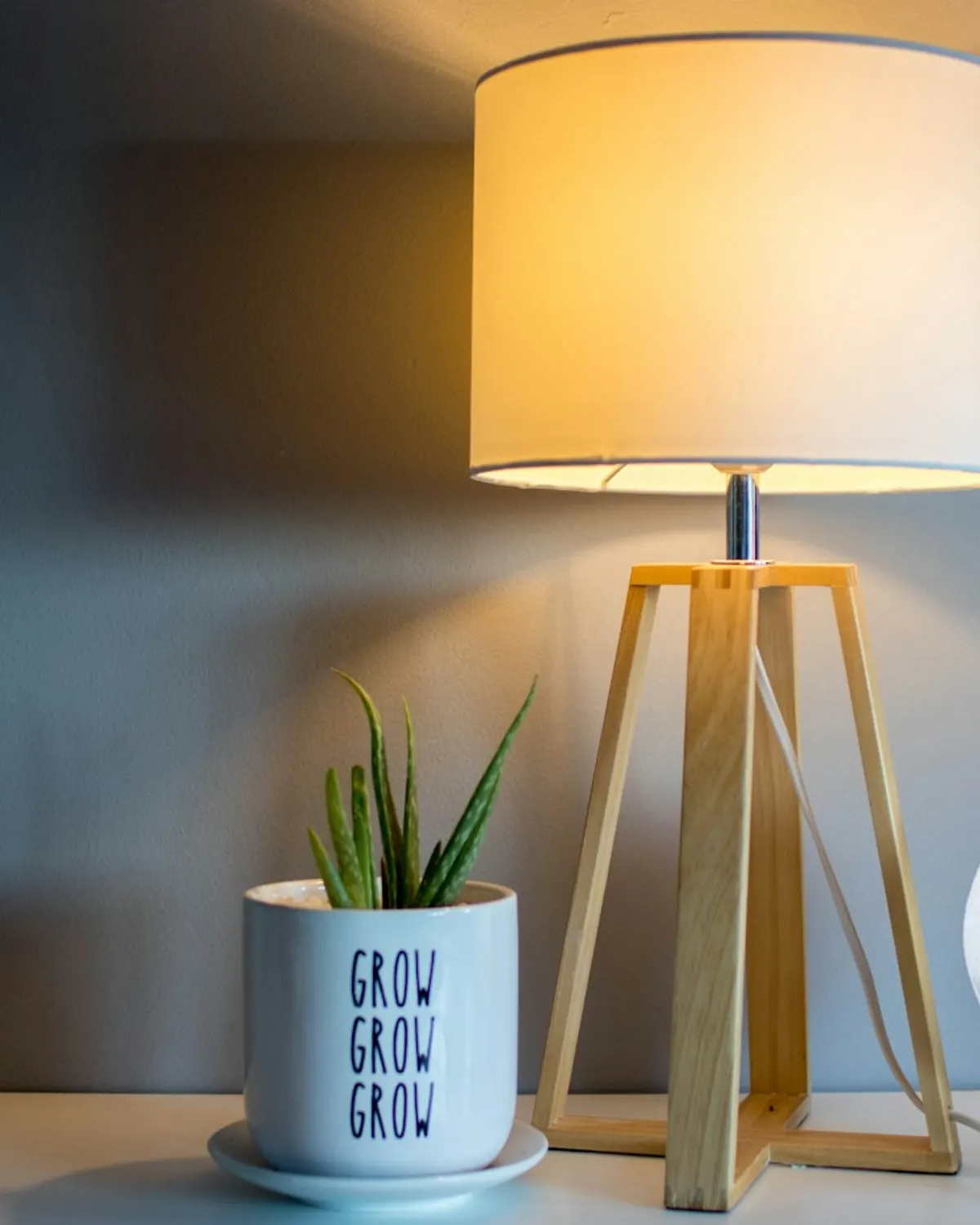 Lumen Table Lamp