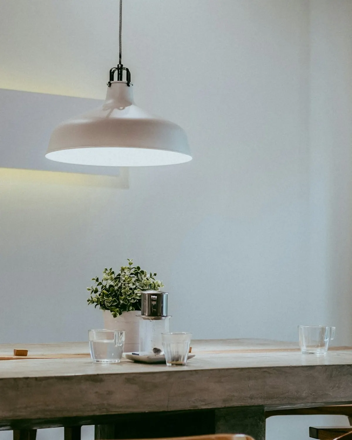 Maison Dining Table